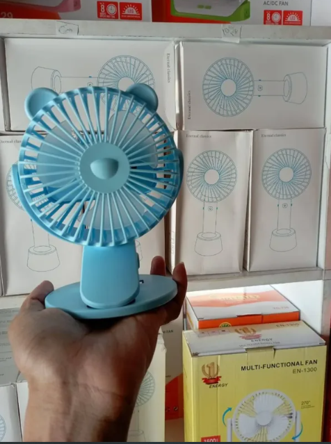 Clip on Fan XH-09 Price In BD – USB Portable 360 Rotation Fan arohishop
